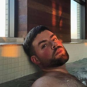 Meet your Posher, Blaine